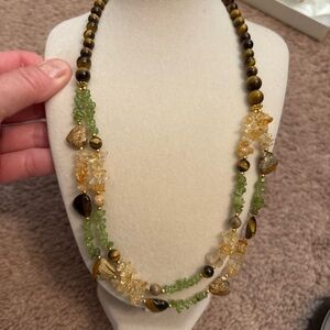 NWT Lee sands Elegant Multi-Color Beaded Necklace